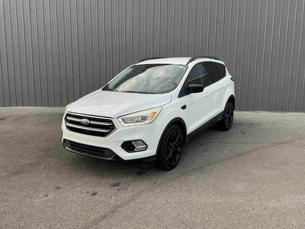 2017 Ford Escape  | HUA39151-2 - iGo Motors Bowling Green