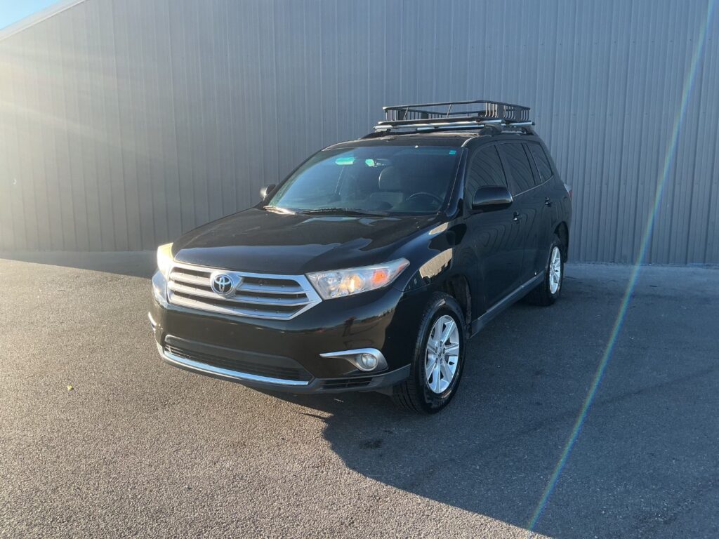 2011 Toyota Highlander SE | BS088976-2 - iGo Motors Campbellsville